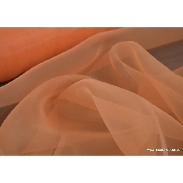 Tissu Organza polyester abricot robe de mariée .