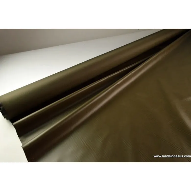 Tissu polyester kaki déperlant pour parapluie .