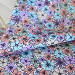 Tissu popeline coton fleurs parme, menthe et corail - OEKO TEX
