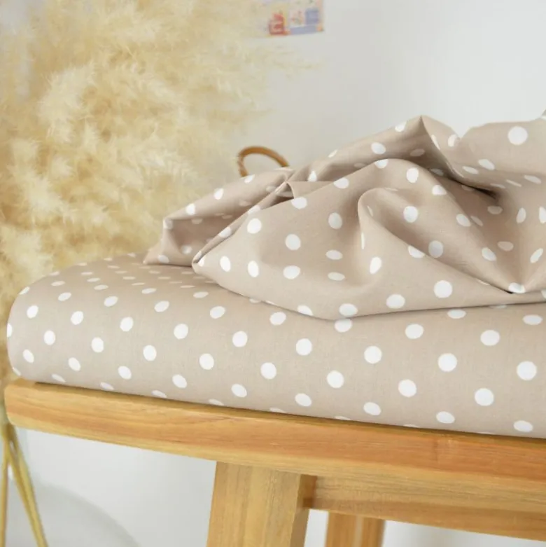 Tissu popeline coton motif Pois blancs fond Sable - OEKO TEX