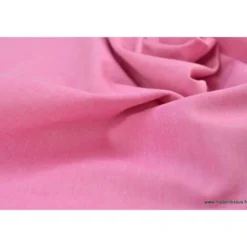 Tissu popeline coton uni tissé teint chambray coloris fuchsia