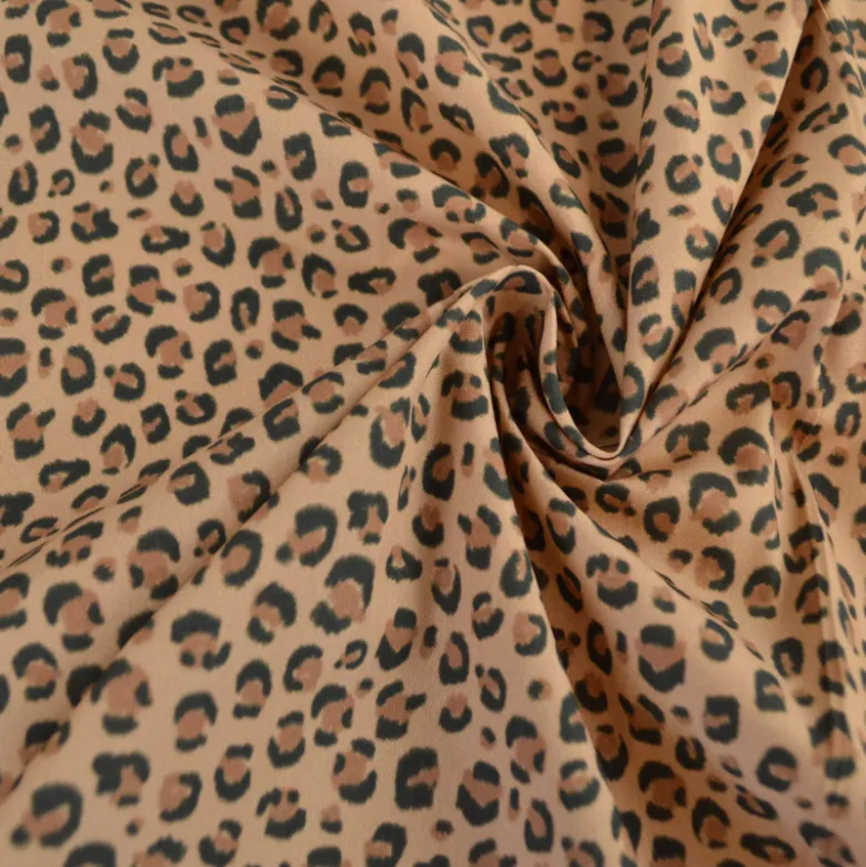 Tissu Popeline de coton Balzac motif léopard camel - OEKO TEX