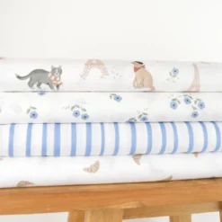 Tissu popeline de coton motif fleurs fond blanc - Vive la France