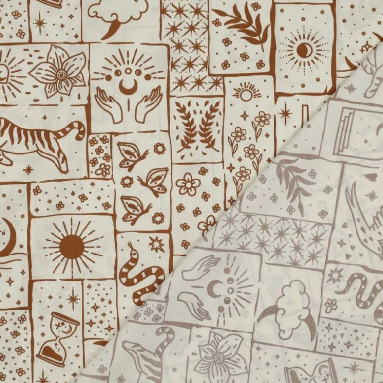 Tissu popeline de coton Poppy – motif ésotérique Solena – fond blanc cassé