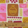 Tissu popeline de coton Poppy – motif patchwork d'été fond blanc cassé