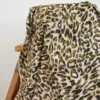 Tissu popeline de Viscose Farouche motif léopard Naturel