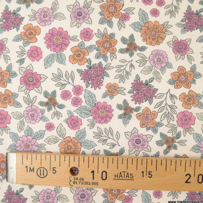 Tissu popeline Marion motif fleurs fuchsia et camel fond ecru - exclusif