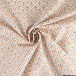 Tissu popeline motif écailles bleu et camel - exclusif