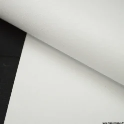 Tissu pour écran de vidéoprojection 250cm de largeur