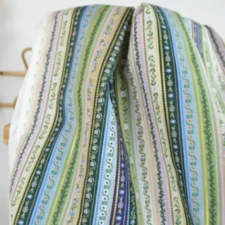 Tissu Rifle Paper motif rayures vertes, lilas et bleu - Collection Gracie