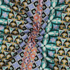 Tissu Satin de coton motif géométrique rayé bleu, rose et vert