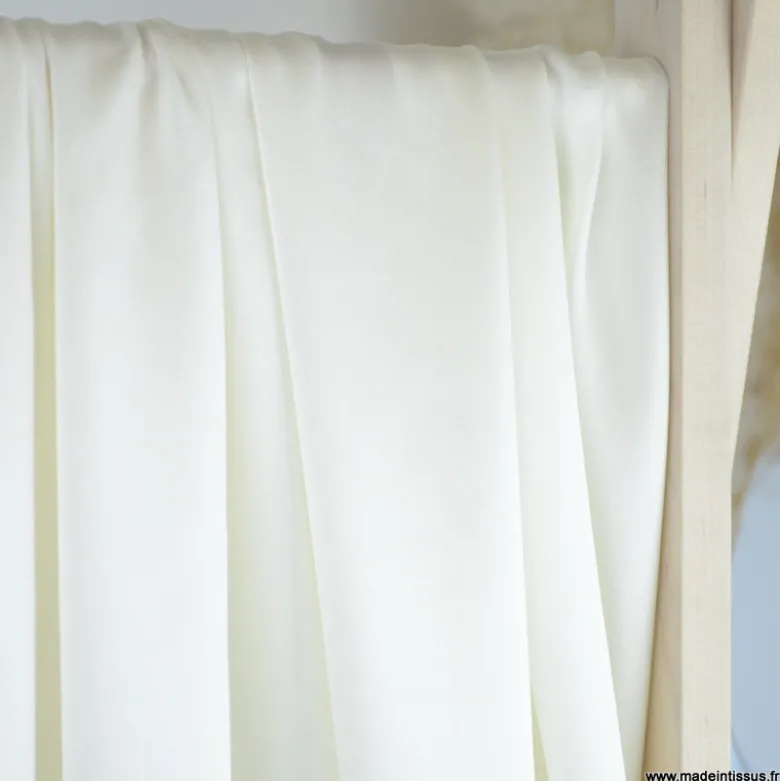 Tissu Satin de Soie - Blanc cassé