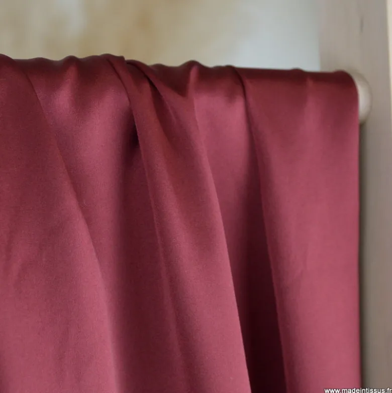 Tissu Satin de Soie - Bordeaux