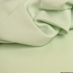 Tissu Satin microfibre fluide menthe claire