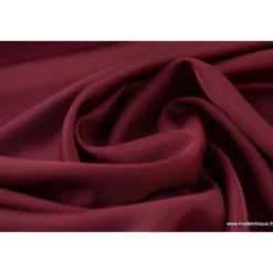 Tissu Satin microfibre fluide bordeaux