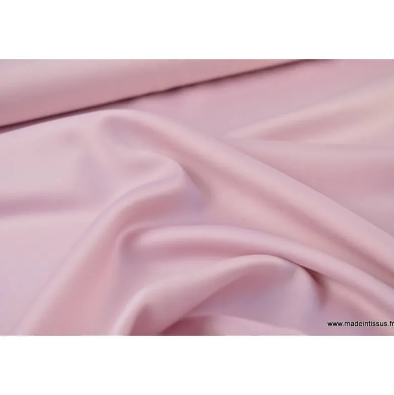 Tissu Satin microfibre fluide rose clair