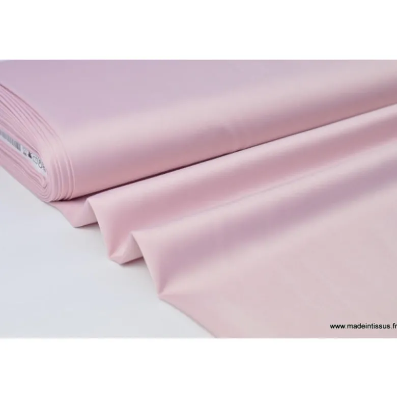 Tissu Satin microfibre fluide rose clair