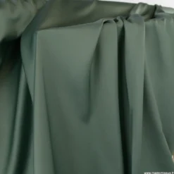 Tissu Satin microfibre fluide vert forêt
