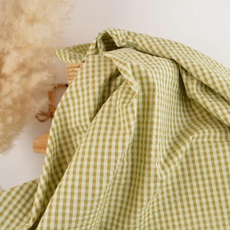 Tissu seersucker Eli Vichy petits carreaux - Vert clair et Bronze