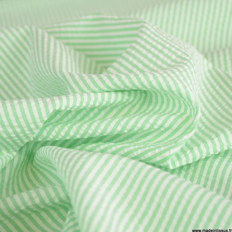 Tissu seersucker à rayures vertes et blanches