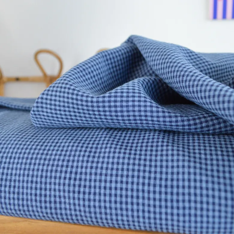 Tissu seersucker Vichy petits carreaux Bleu marine et bleu
