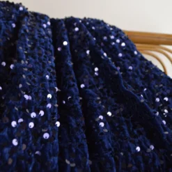 Tissu Sequin fin sur base velours - bleu marine