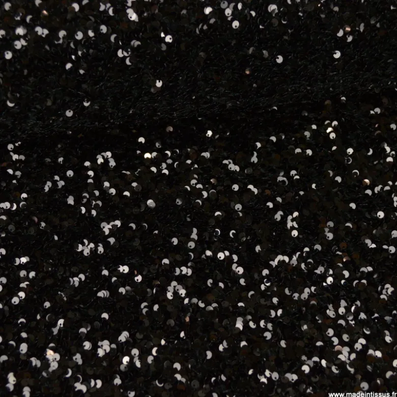 Tissu Sequin Noir sur velours noir