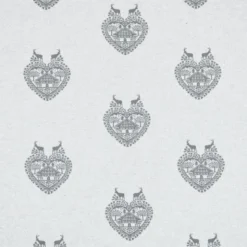 Tissu toile Ruan motif coeurs, chalets et bouquetins - Gris
