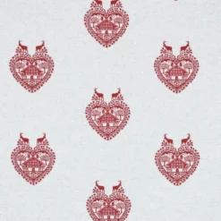 Tissu toile Ruan motif coeurs, chalets et bouquetins Rouge