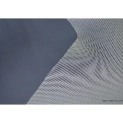 Tissu Tulle raide coloris ivoire 100% polyamide 300cm 27gr/m² .
