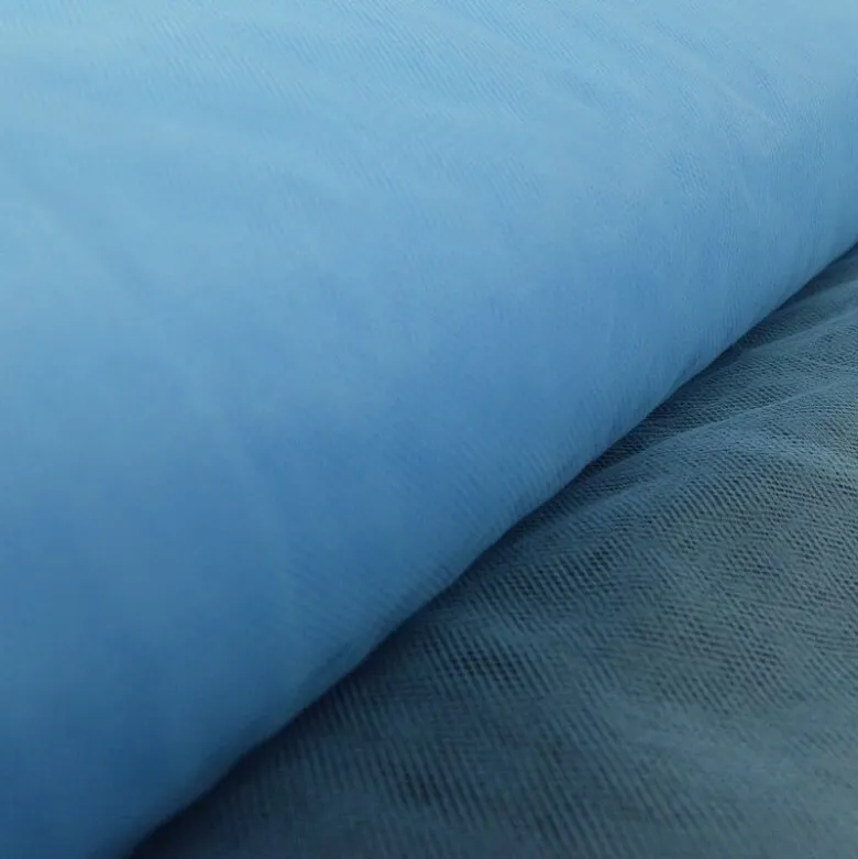 Tissu Tulle souple robe de mariée ciel en 3.00m de large .