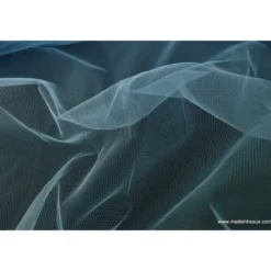 Tissu Tulle souple robe de mariée ciel en 3.00m de large .