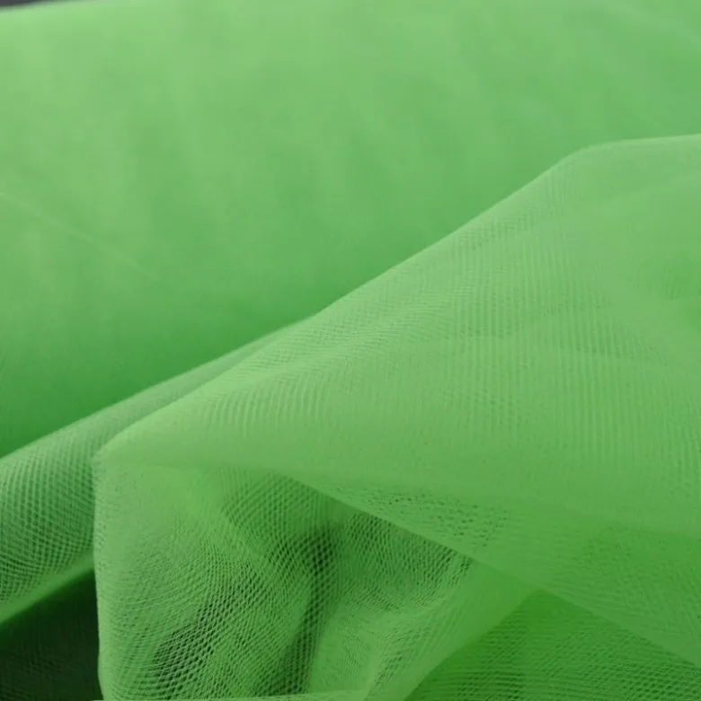 Tissu Tulle souple robe de mariée anis en 3.00m de large .