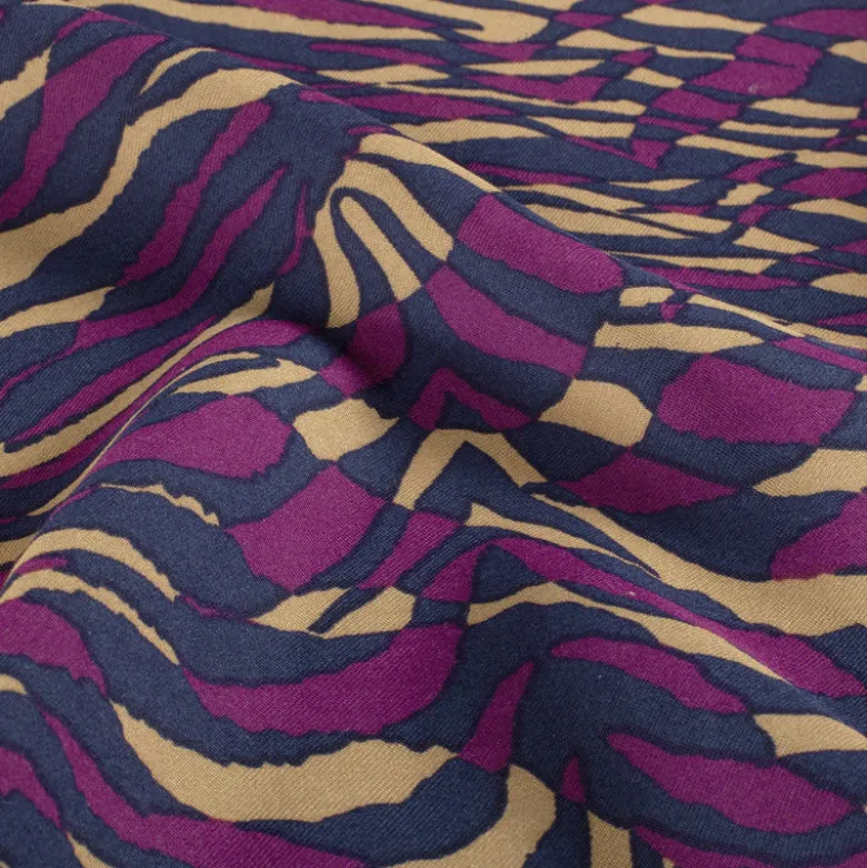 Tissu twill modal (viscose) motif animalier Aubergine