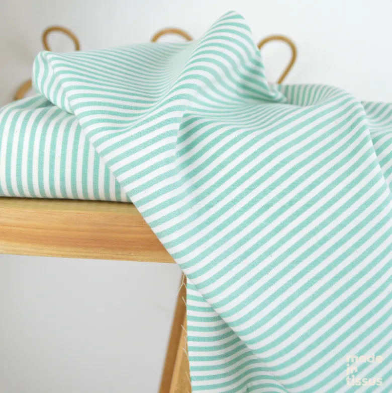 Tissu viscose mélangée à rayures vertes et blanches