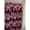 Viscose gaufrée motif graphique rose fond bleu marine