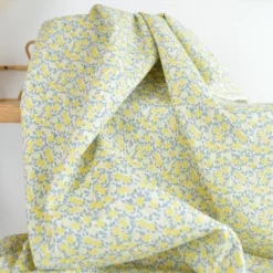 Voile de coton ajouré motif citrons