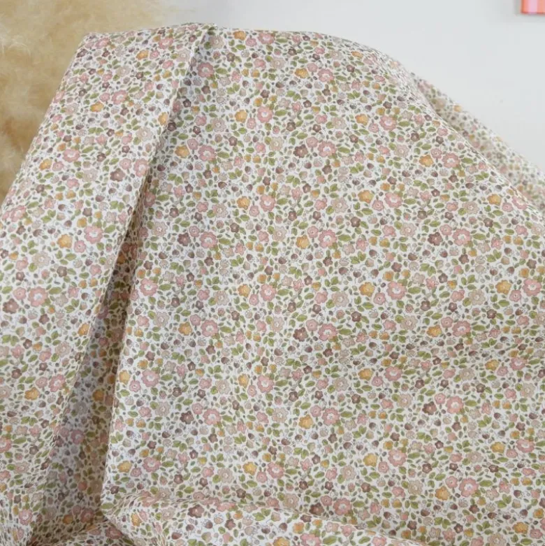 Voile de coton BIO motif fleurs rose et vert - oeko tex