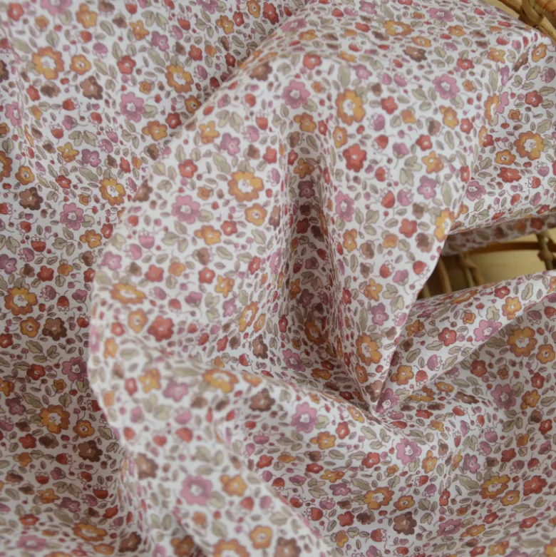 Voile de coton BIO motif fleurs bordeaux et camel -oeko tex