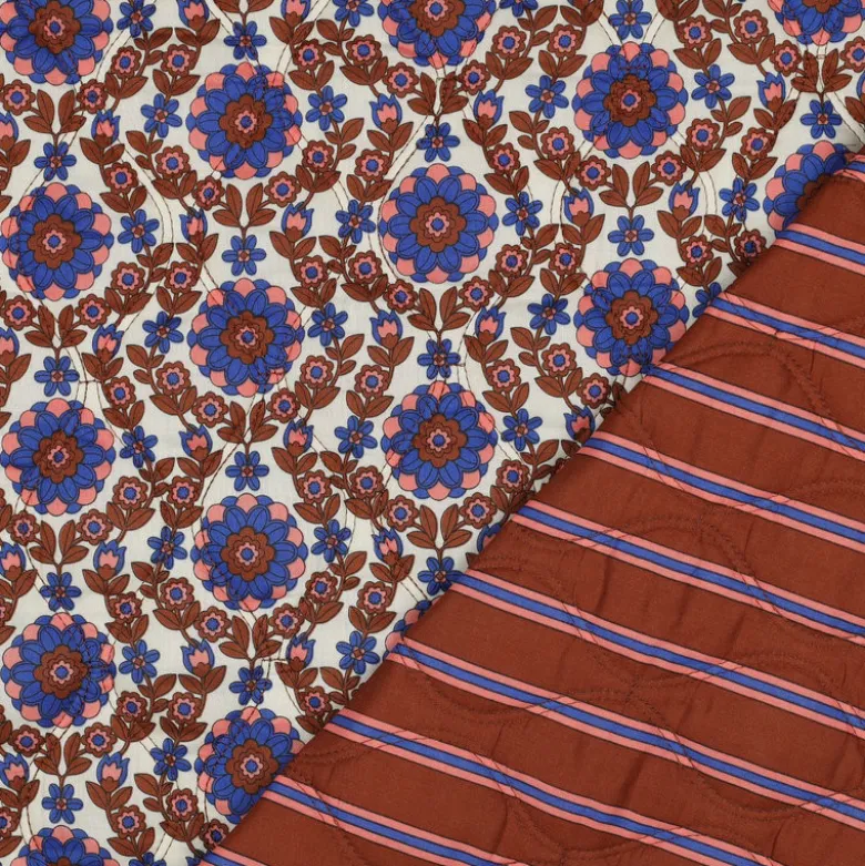 Voile de coton matelassée motif fleurs et rayures Cobalt et caramel